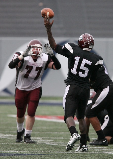 因此将中场 因此将中场